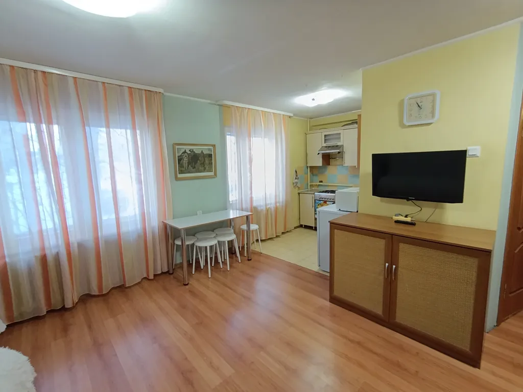 Квартира Отличная двушка рядом с набережной, военным училищем и вокзалом — аренда посуточно в Череповец