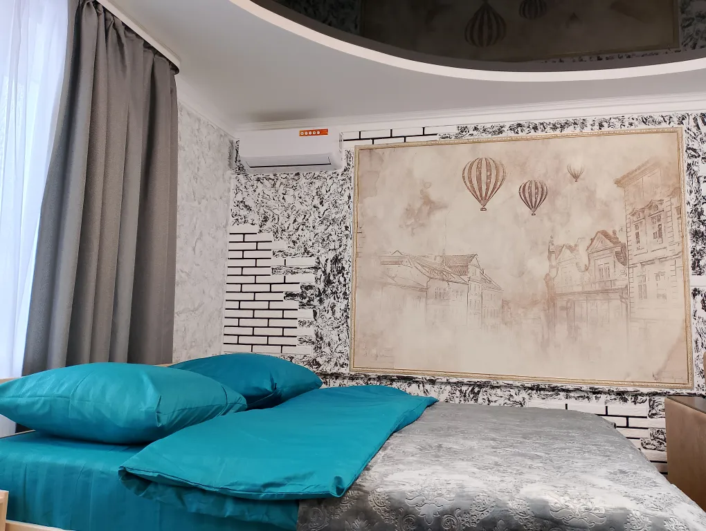 Новая квартира в центре города для 4 гостей