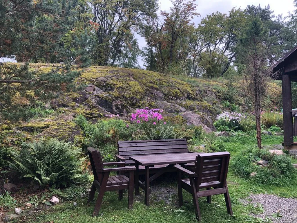 Дом на берегу озера