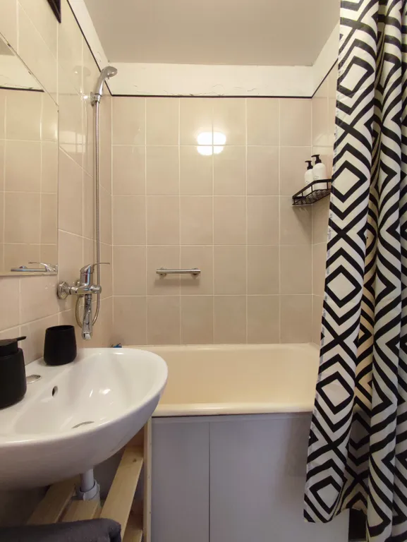 Однокомнатные светлые апартаменты