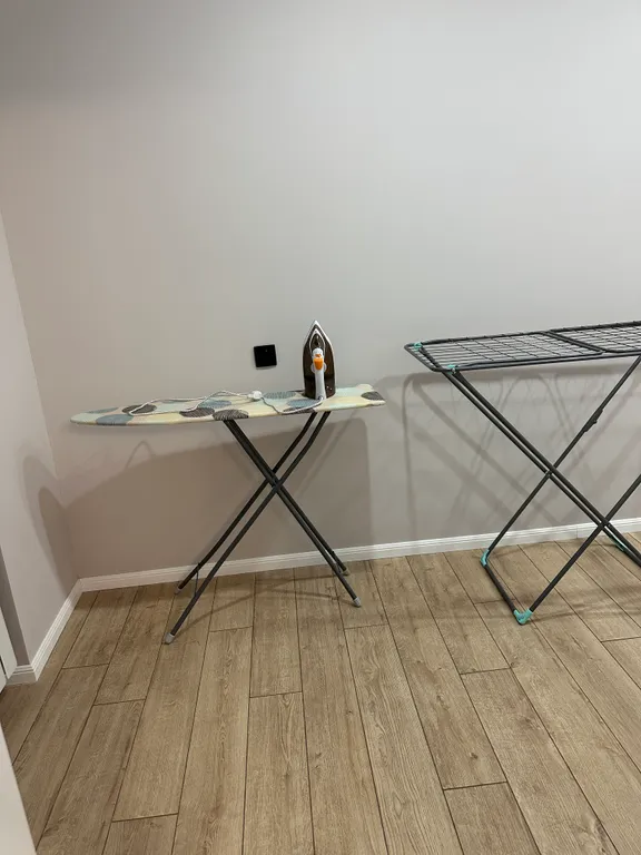 Квартира  с двумя раздельными комнатами, у подножья горы.