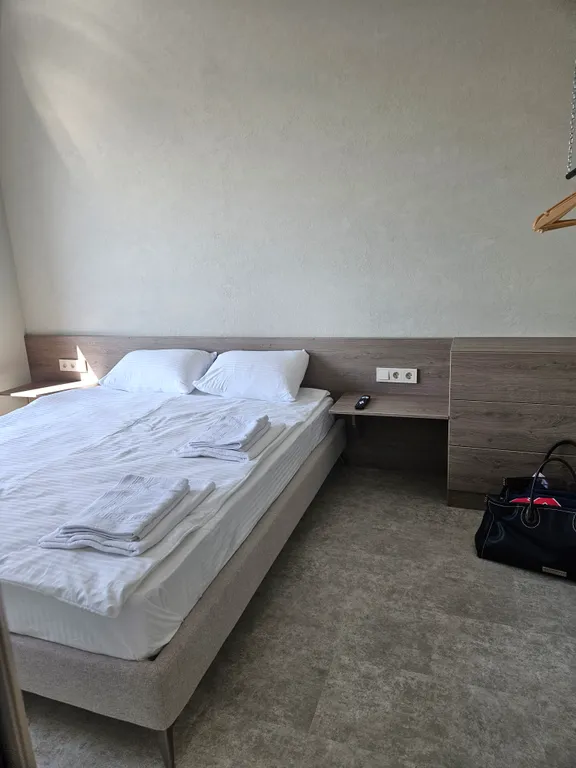 Квартира с отличным видом на пруд в новом доме