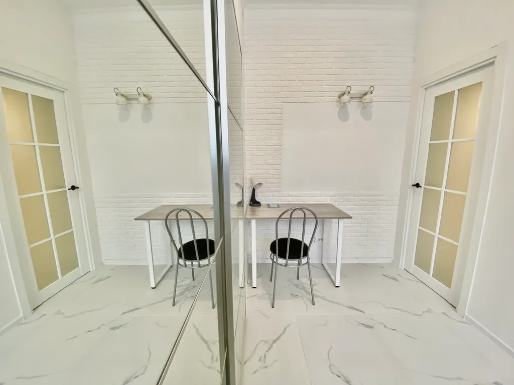 Апартаменты с 2 спальнями напротив подъёмника