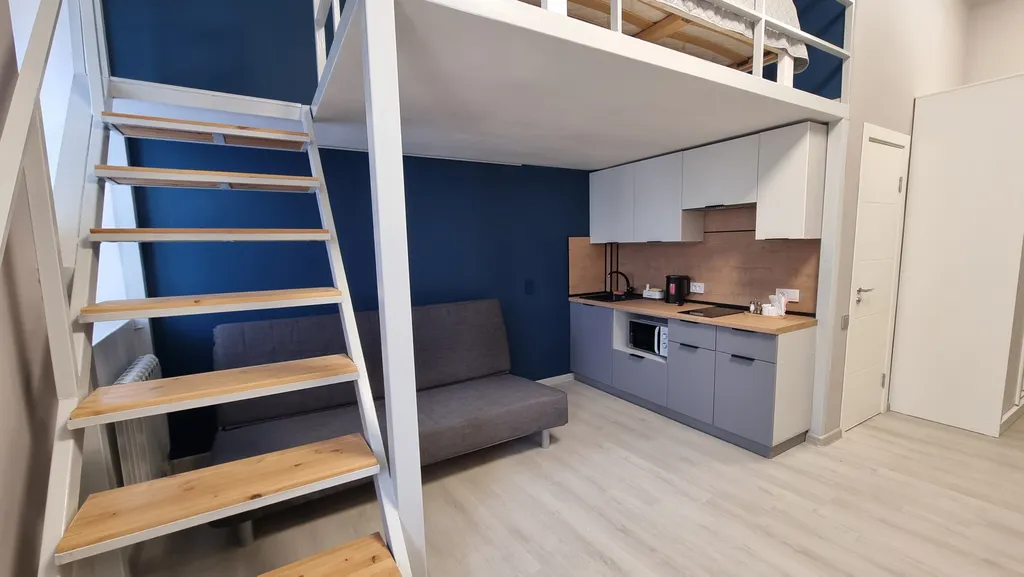 Современная двухуровневая студия в центре Нижнего Новгорода