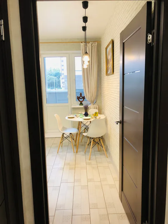 Полноценная двухкомнатная квартира с видом на платоновский парк