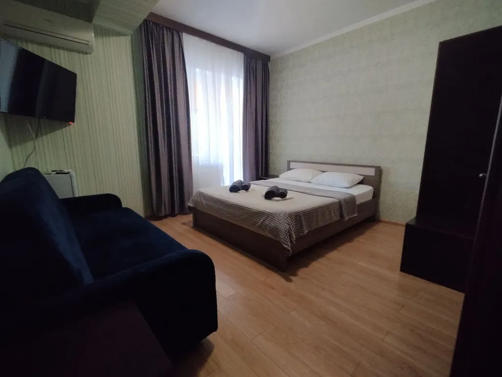 Квартира Уютная комфортная 2х + 2 доп. Местная комната с большим балконом — Лазаревское