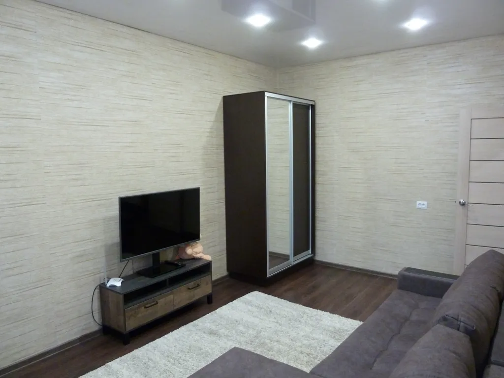 Двухкомнатная квартира около склона — аренда посуточно в Кировск