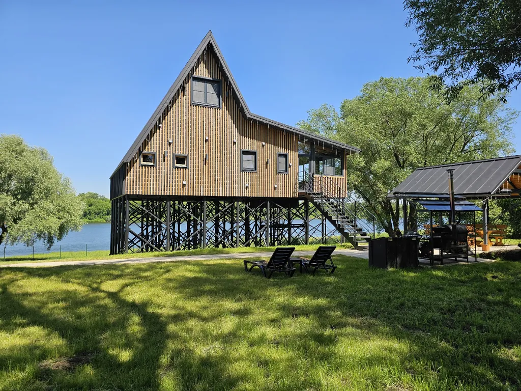 A-Frame в Подмосковье на берегу Оки