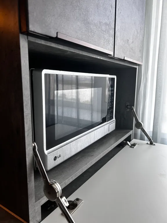 Шикарная Евро-двушка в Центре на берегу реки с потрясающим видом!