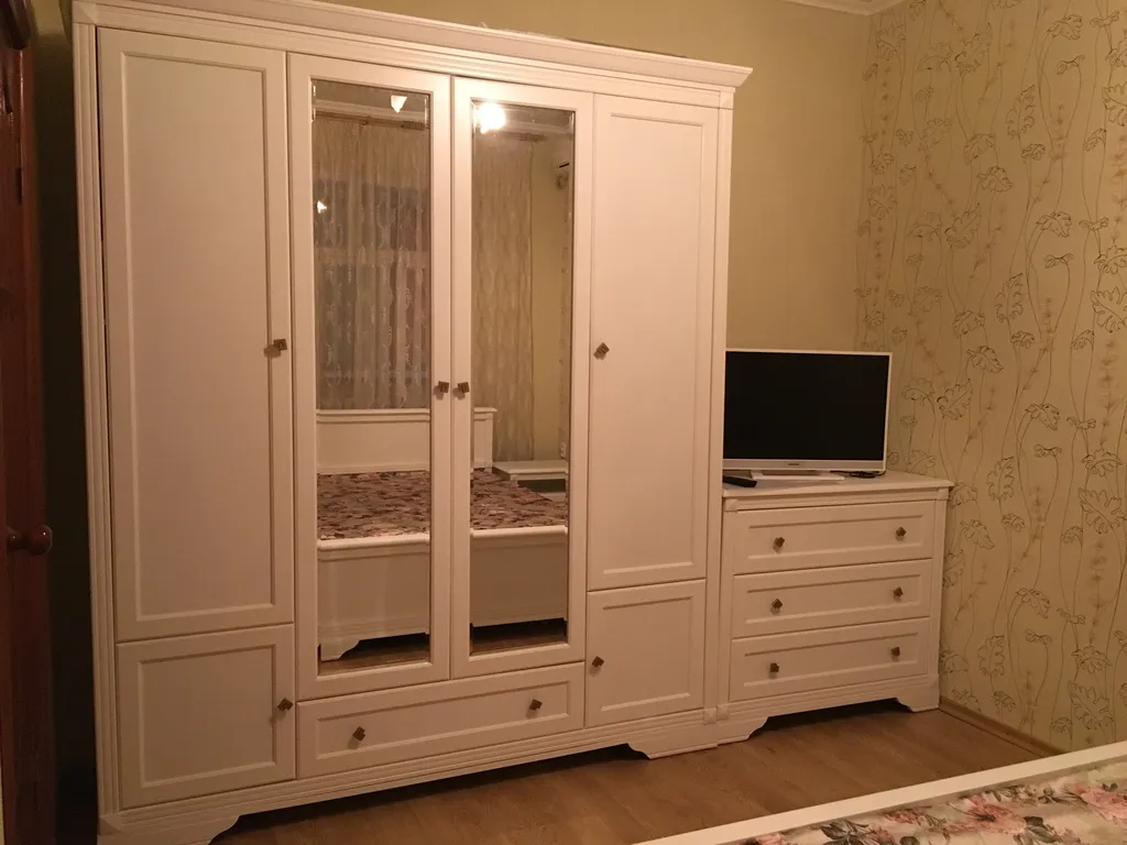 Квартира 2-комнатная Квартира — Феодосия