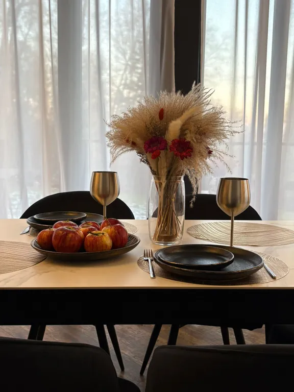 Дом Совы на вершине города