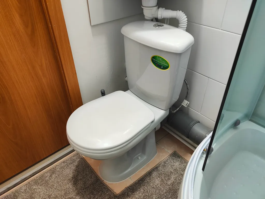 Апартаменты с кондиционером и большим тв в центре города на Теплотехе