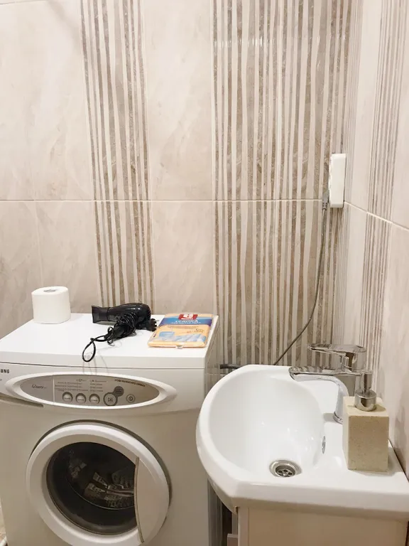 Уютная квартира-студия с двумя кроватями