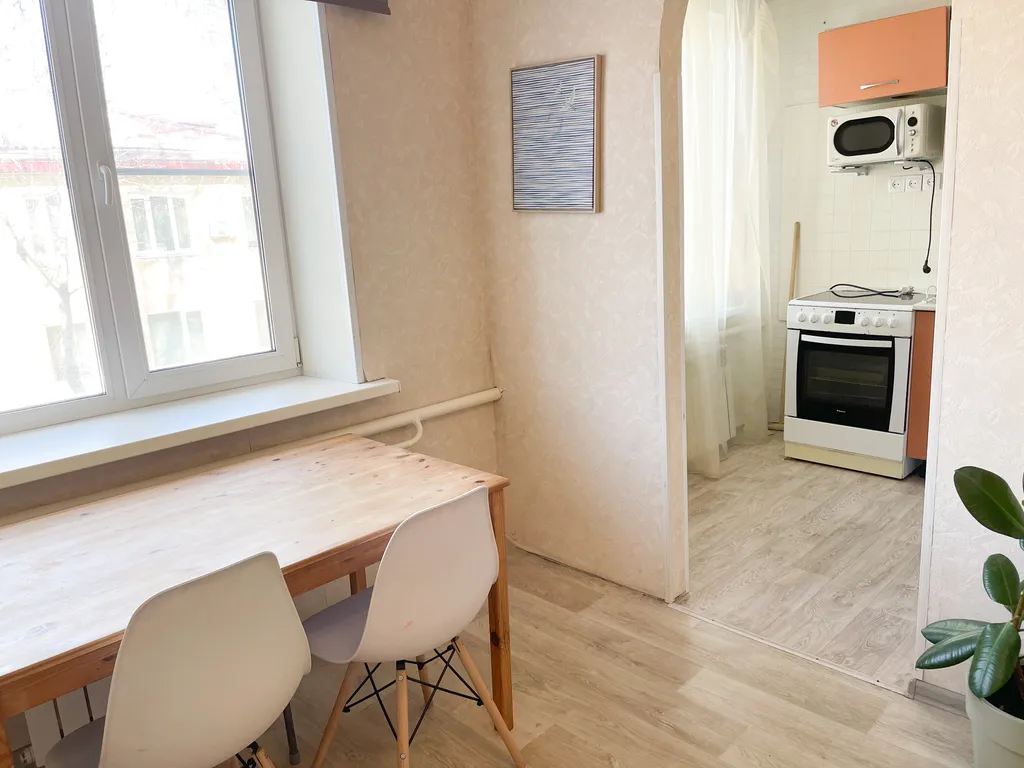 Просторная теплая двухкомнатная квартира