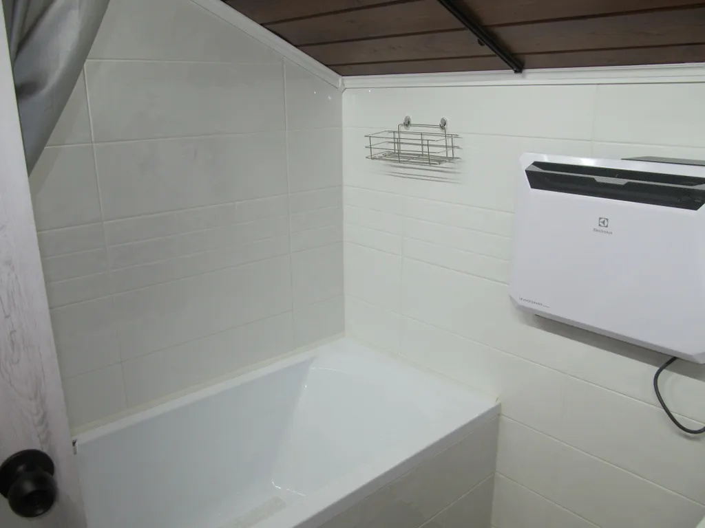 Тихий Дом, баня, чан