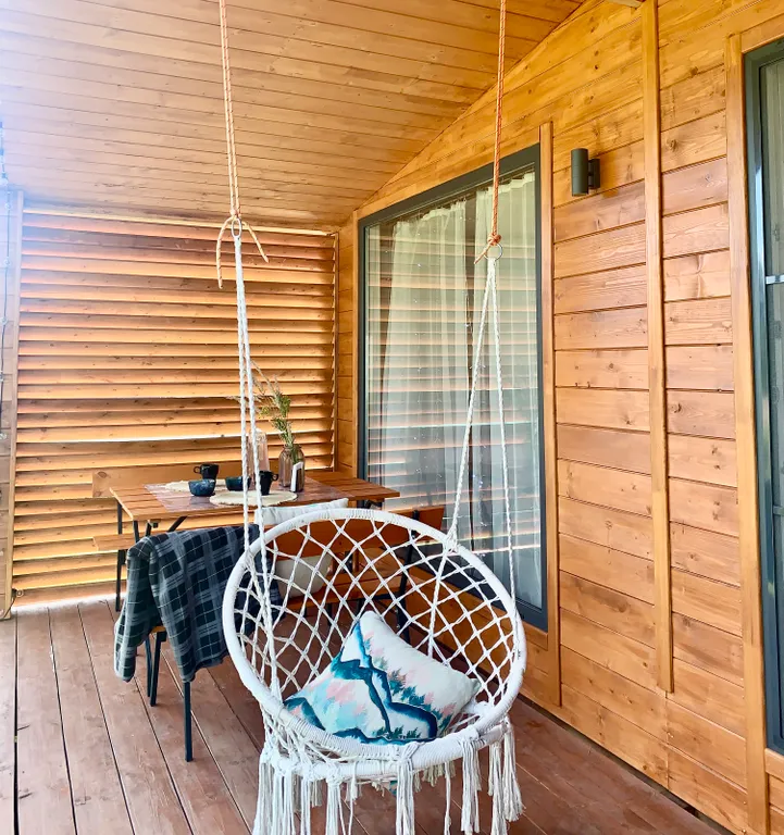 Семейная дача с сауной и камином