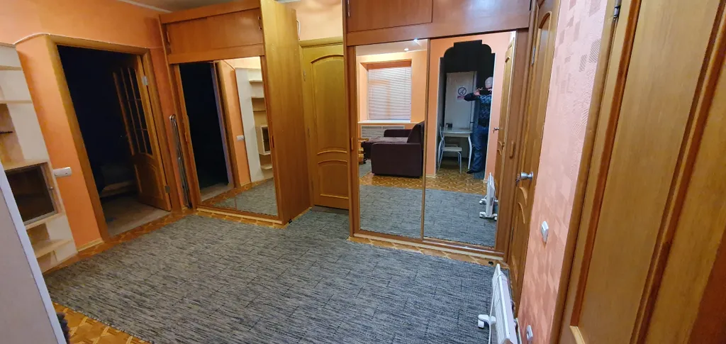 Двушка во дворе Следственного комитета