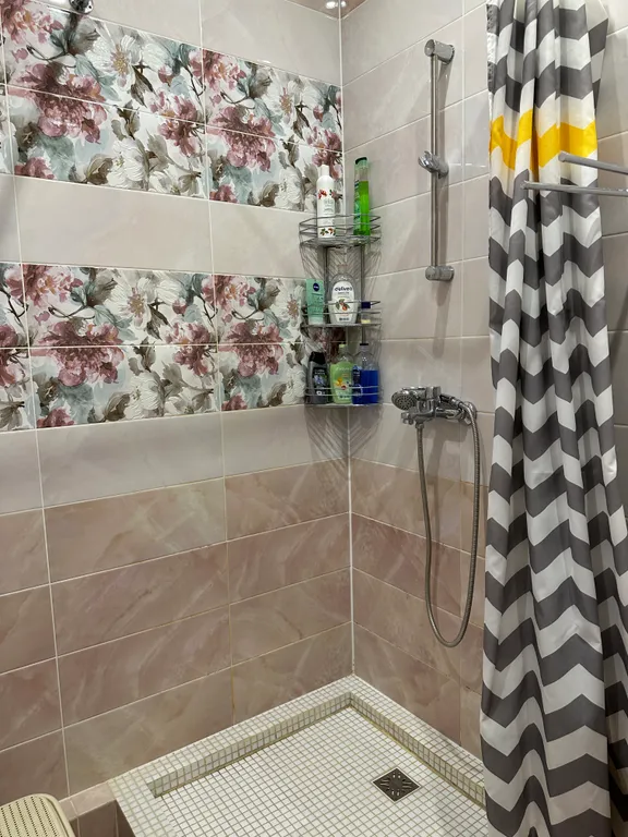 Комфортная современная квартира в центре города