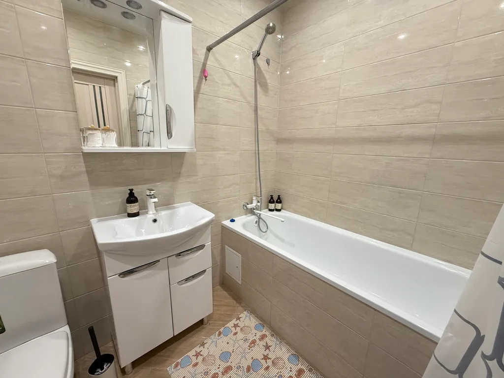 Современная квартира в пешей доступности от ЖД вокзала