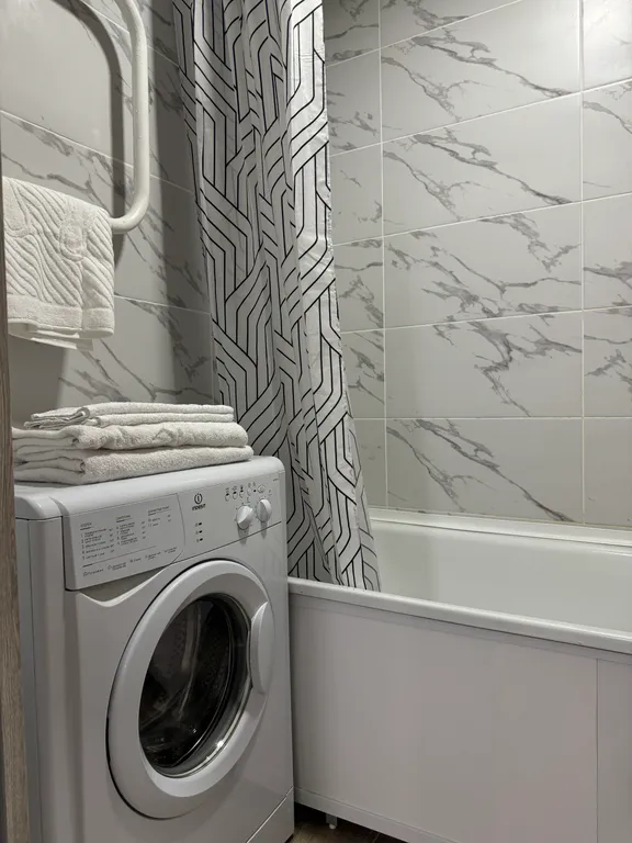 Квартира Просторная квартира рядом на Взлетке — Красноярск