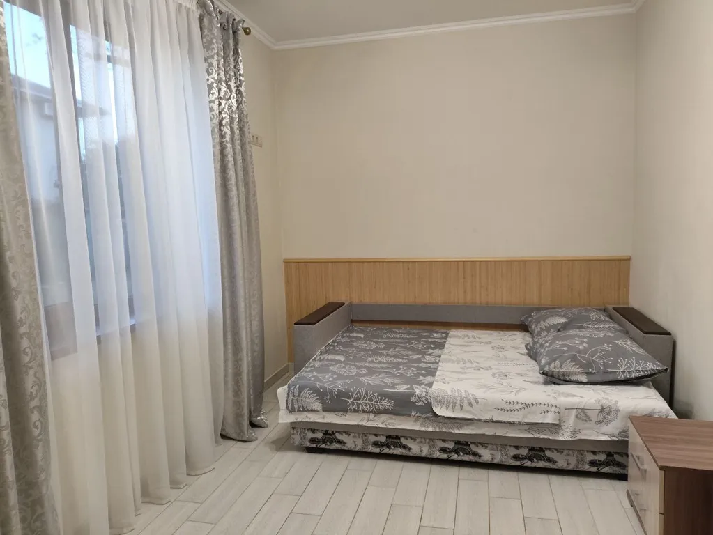 Дом для большой компании со своим двором