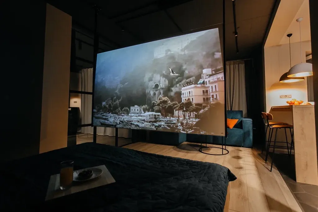 Большая 2-комнатная квартира в центре города