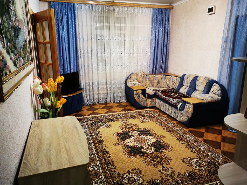 Коттедж Большой дом на море — Кучугуры