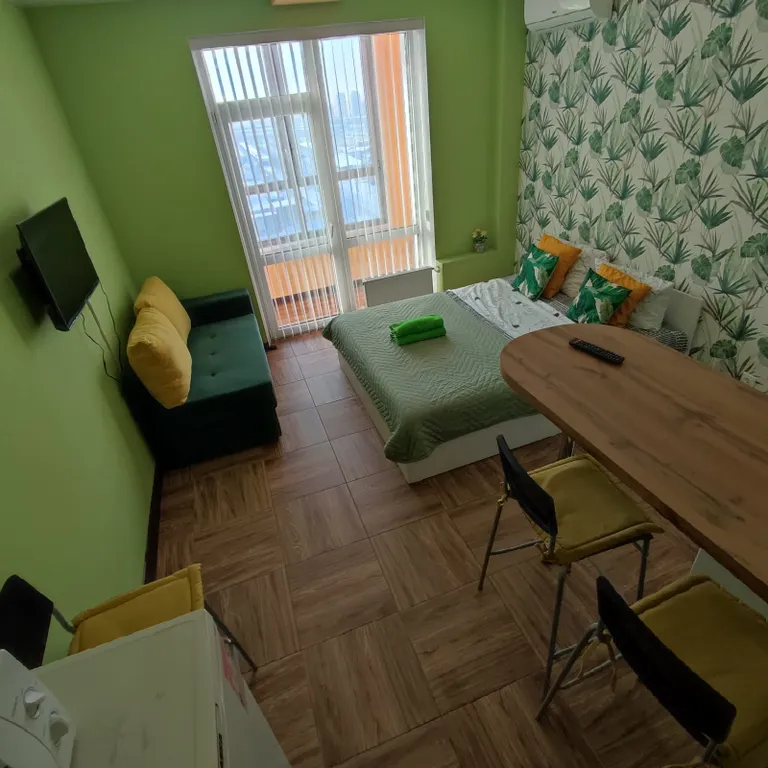 Квартира Квартира Яркая студия — Новосибирск