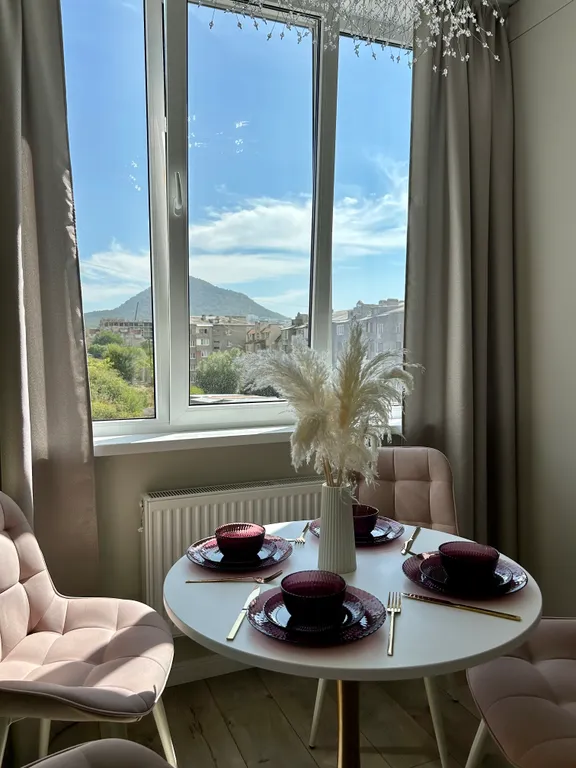 Квартира с видом на горы