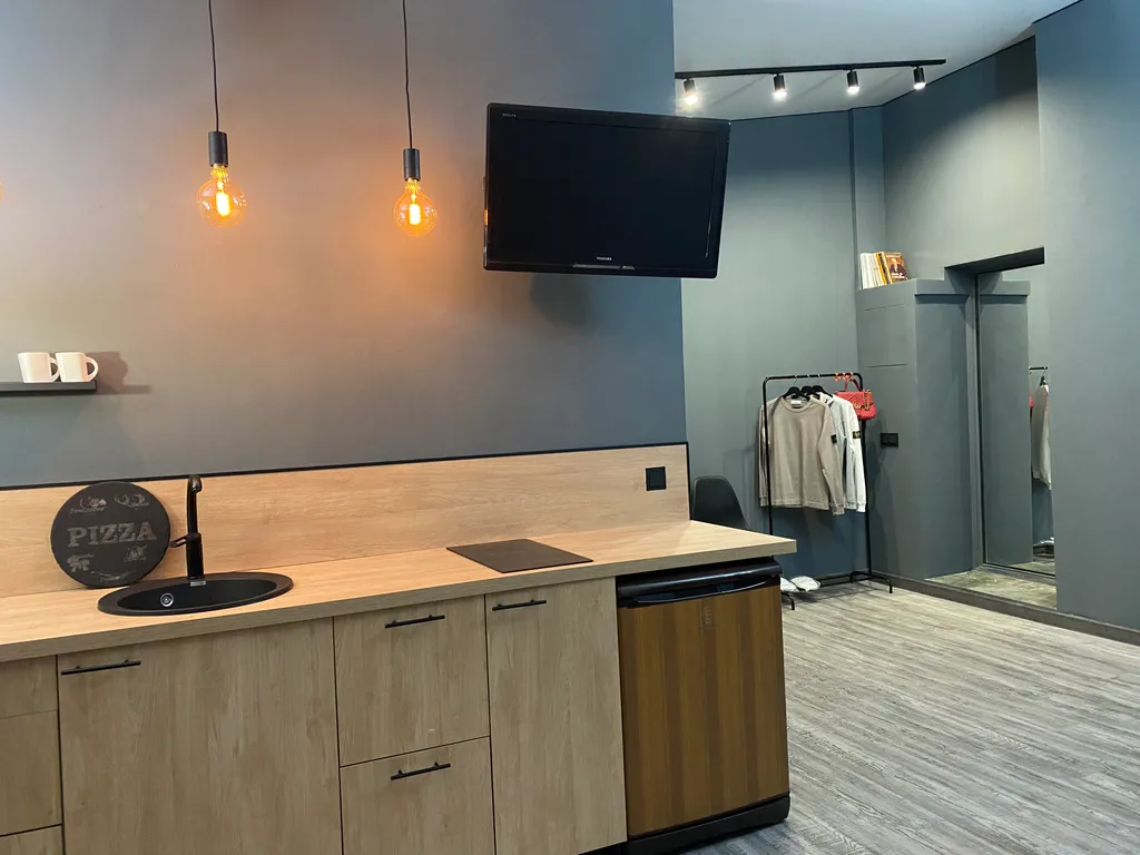 Дом с дизайнерским ремонтом в стиле лофт