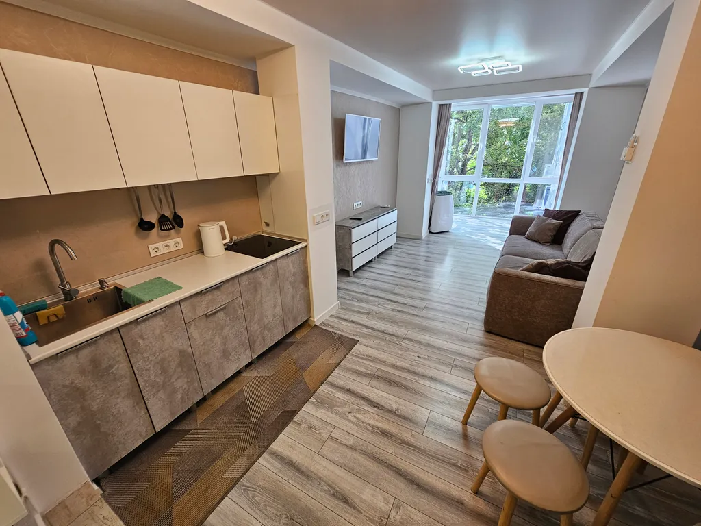 Квартира-студия в Массандре