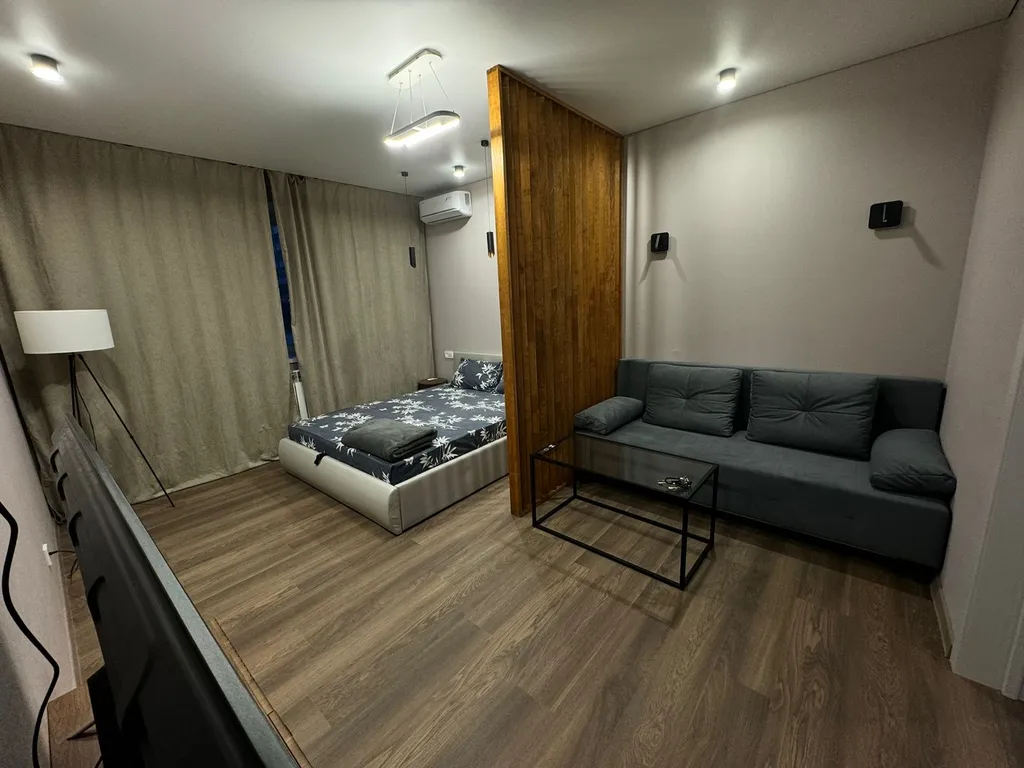 Уютная и современная квартира с дизайнерским ремонтом в сердце КМВ