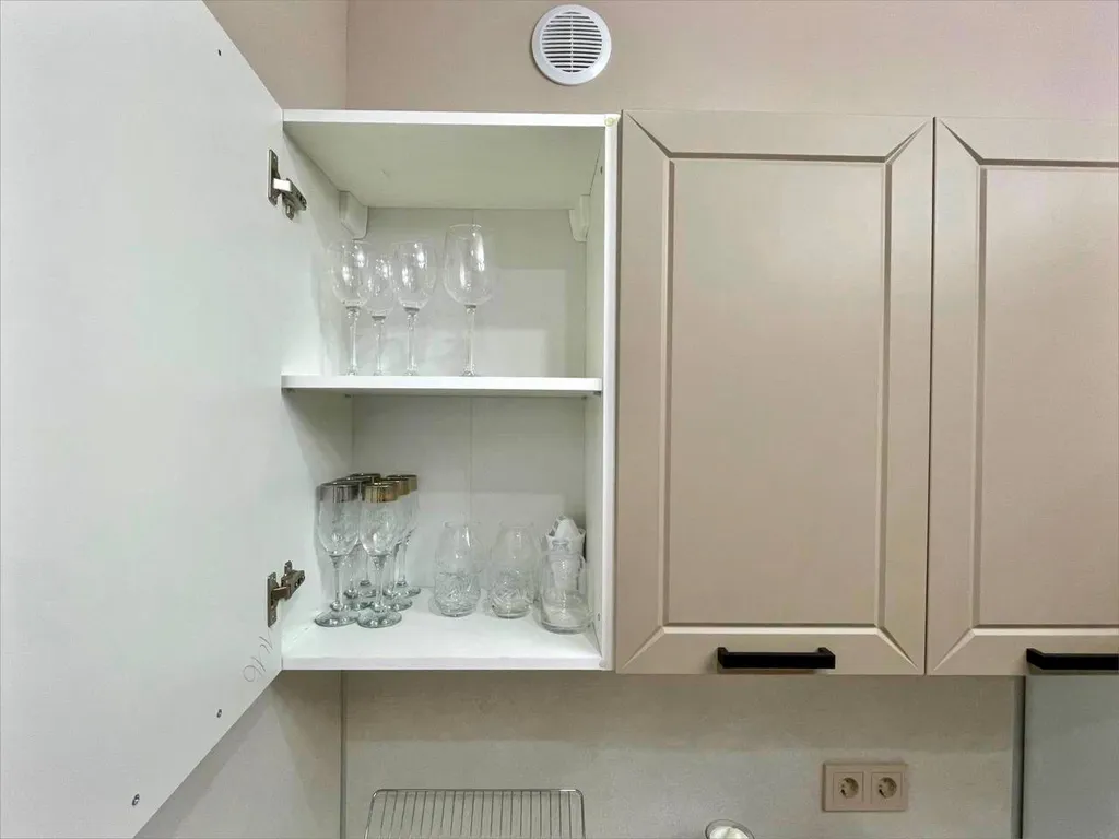 Квартира с панорамным окном в самом центре