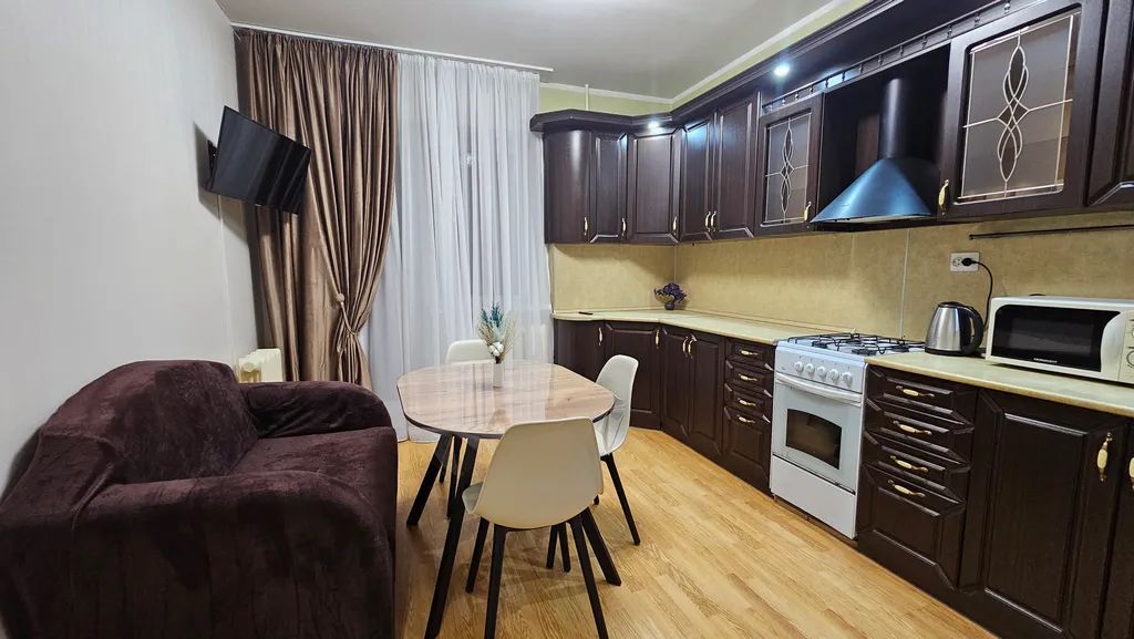 Апартамент Ботаника