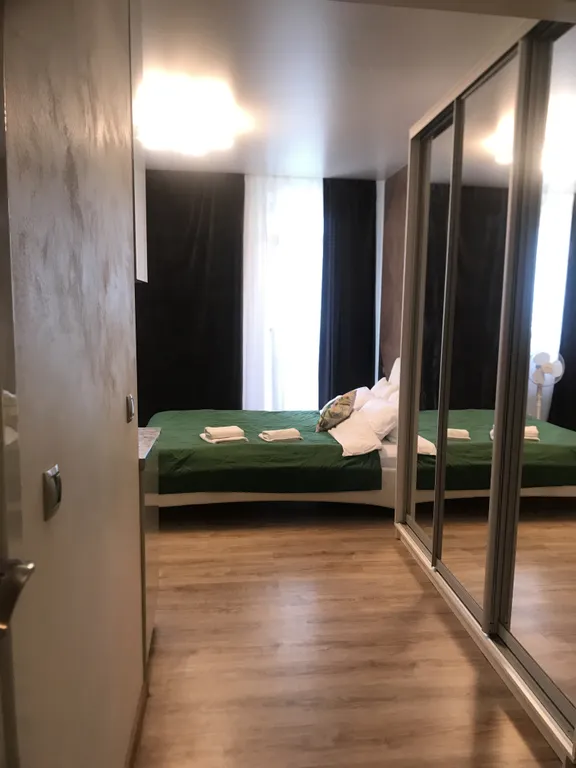 Квартира Квартира Уютная студия для командировочных и пар с детьми — Шушары