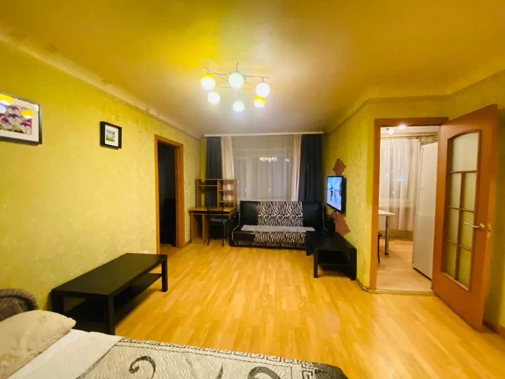 2-х комнатная квартира в центре, недалеко от вокзала — аренда посуточно в Мурманск