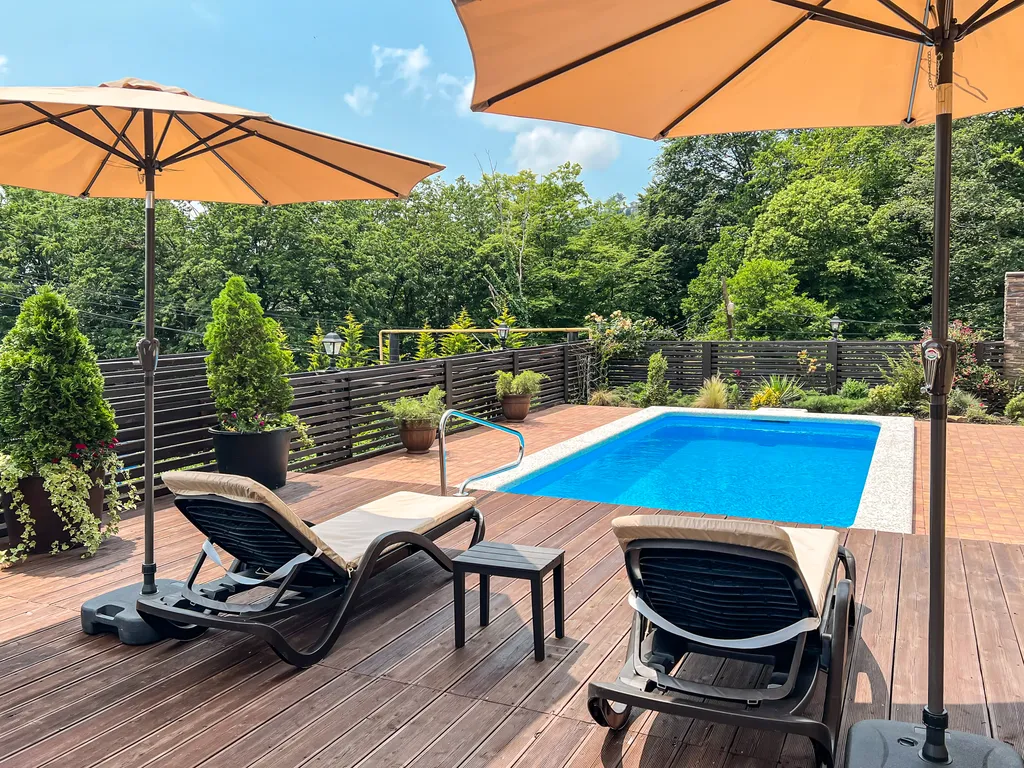 Уютный деревенский дом в стиле шале