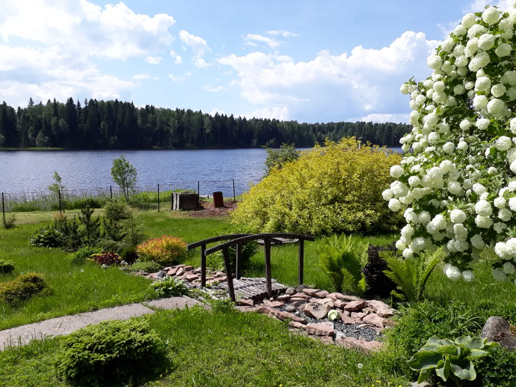 Апартамент с террасой и видом на озеро