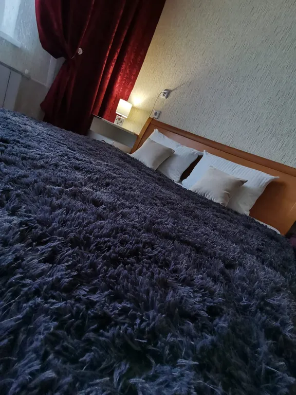 3-комнатная ближе к центру уютная большая квартира