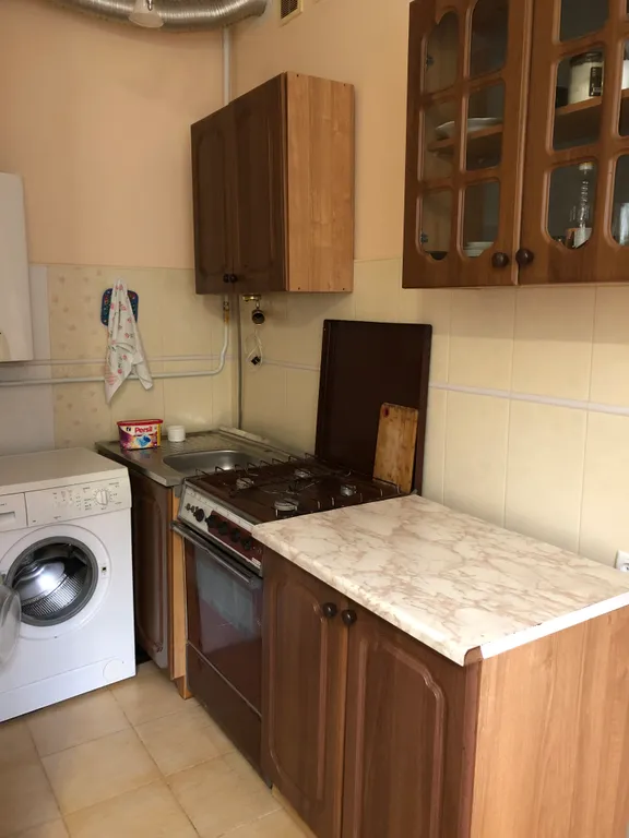 Дом с ванной и кухней