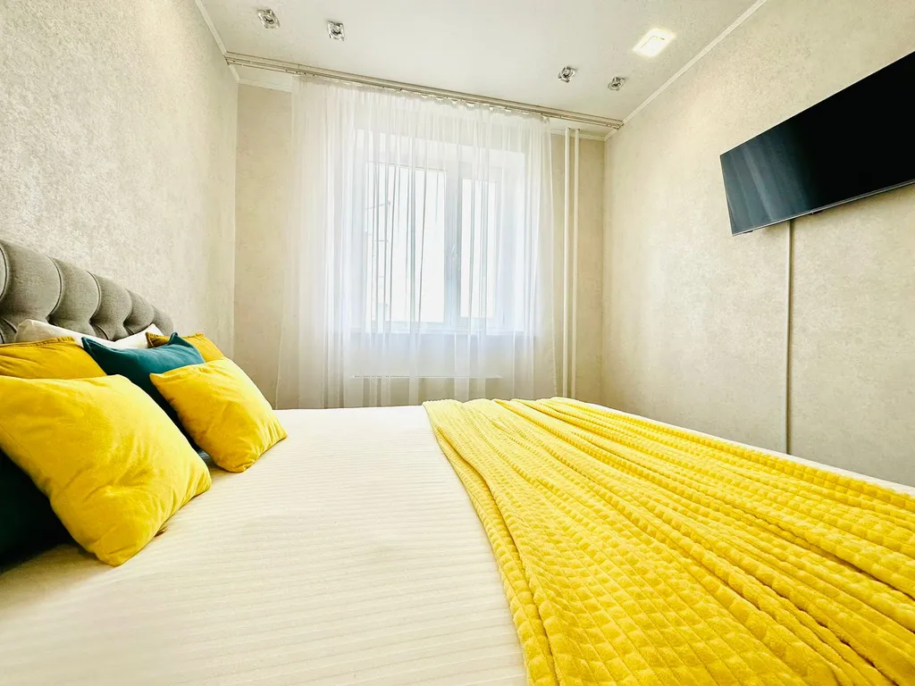 Уютная 2-комнатная квартира с балконом в центре города