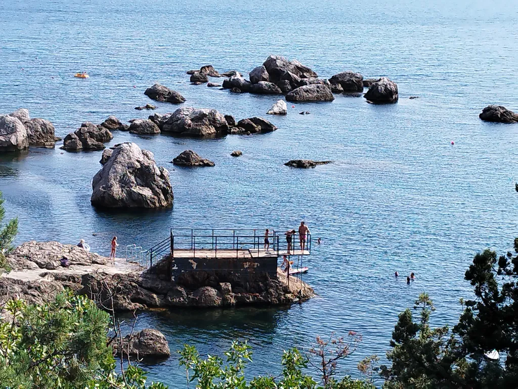 Квартира в бухте Ласпи у моря