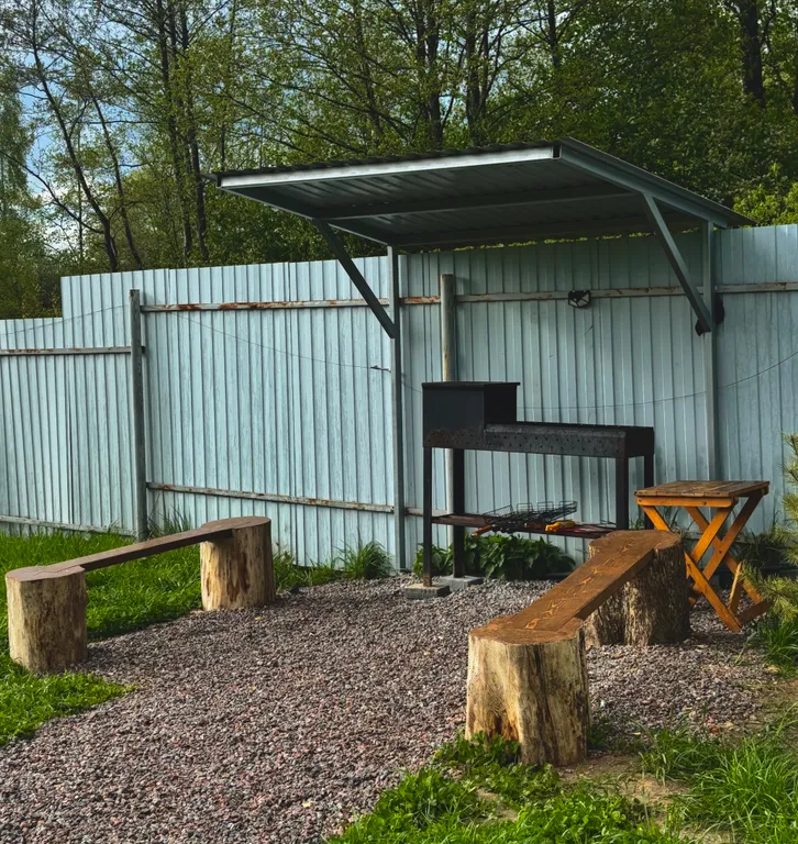 Дом и баня у озера Баглачевские дачи