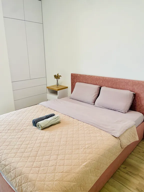 Уютная современная квартира с пластинками и хорошим вкусом