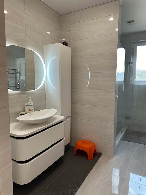 Квартира с дизайнерским ремонтом в доме бизнес-класса