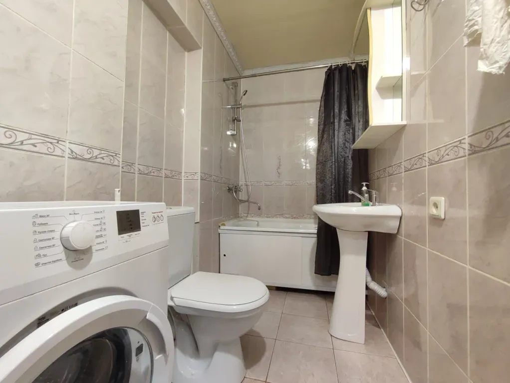 Квартира Эконом. Квартира для путешествий и командировок — Омск