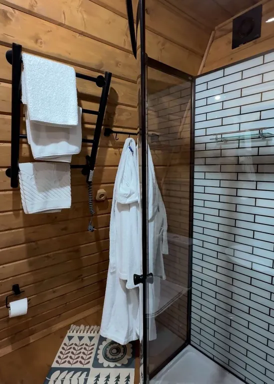 Коттедж Маленький домик в глэмпинге эко-ферма Гуляй поле — Сочи