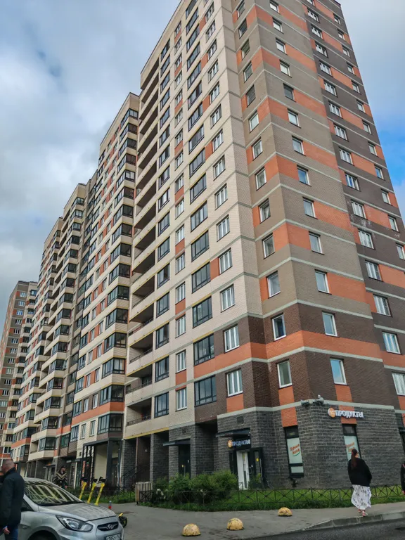 Уютная евродвушка возле метро Девяткино