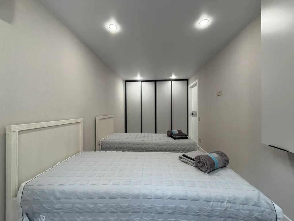 Новая евротрешка толтый мыс 5-7 мин до моря