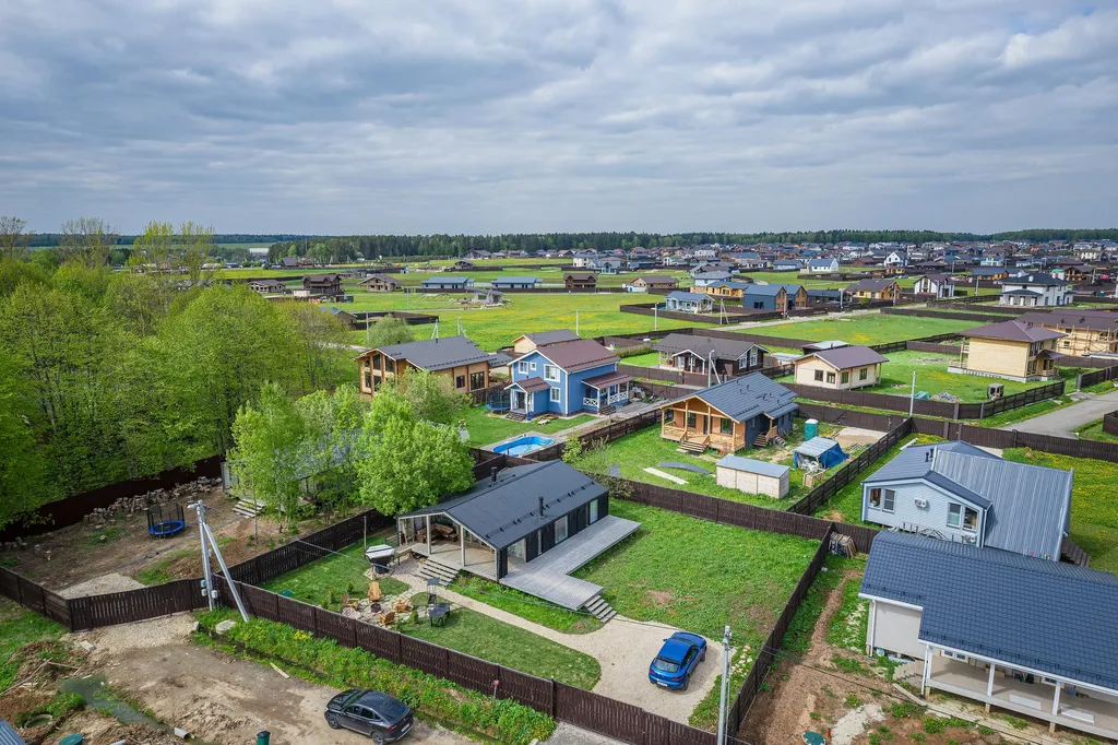 Коттедж Дом "Свет" с 3 отдельными спальнями и чаном — Семеновское